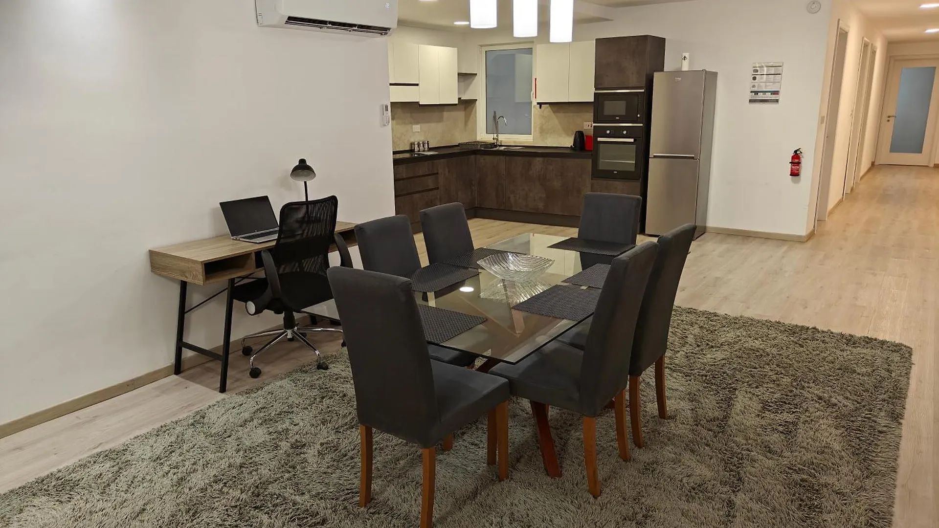 Modern Apartment With Large Outdoor Area - Sleeps 7, Close To Malta International Airport Luqa 0*,  Malta